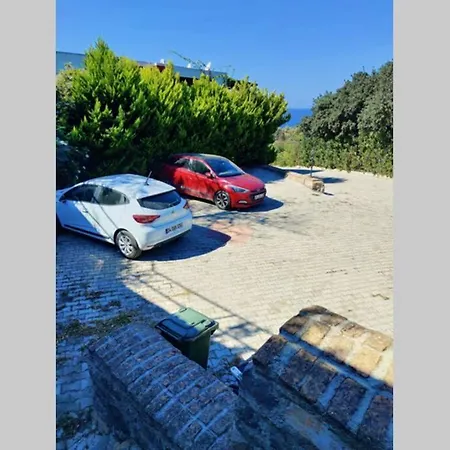 Muekemmel Manzarali Havuzlu 2+1 Lejlighed